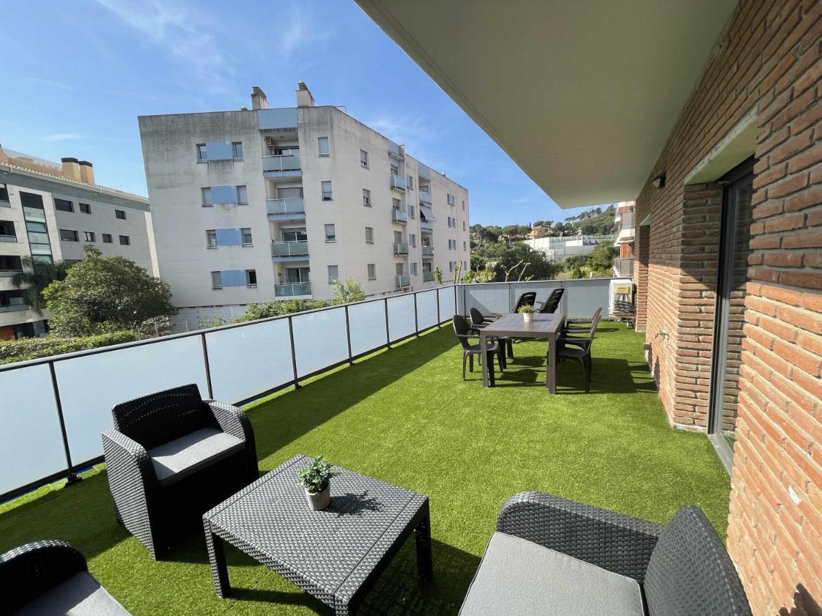 赫罗纳Solarium Con Terraza A 5 Minutos De La Playa公寓 外观 照片
