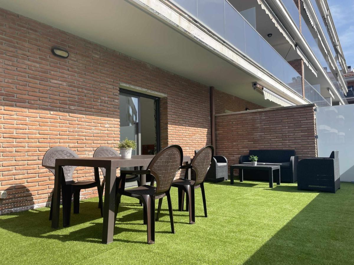 赫罗纳Solarium Con Terraza A 5 Minutos De La Playa公寓 外观 照片