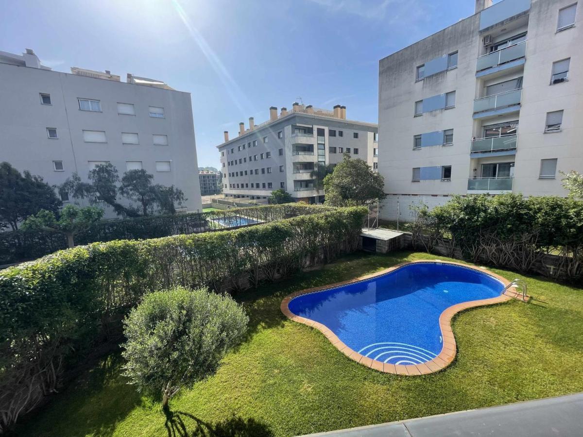 赫罗纳Solarium Con Terraza A 5 Minutos De La Playa公寓 外观 照片